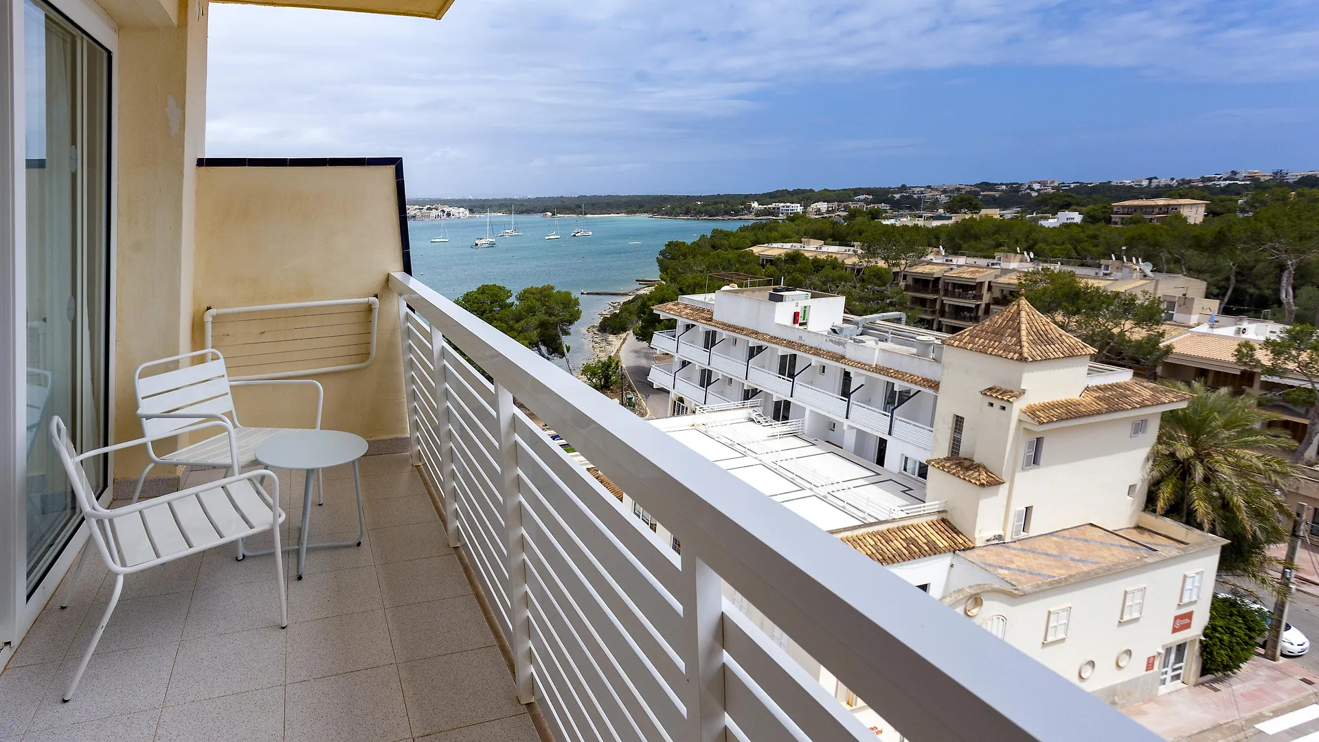 Hotel Vistamar - Adults Recommended - By Pierre & Vacances Porto Colom